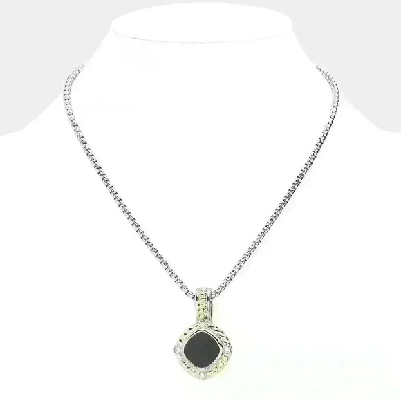 14K GP Two Tone Onyx Pendant Necklace Gorgeous - Picture 3 of 7